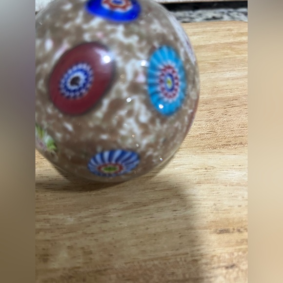 Vintages 1970’s Millefiori Paperweight - ABSOLUTELY STUNNING! No chips/cracks! - Picture 12 of 13